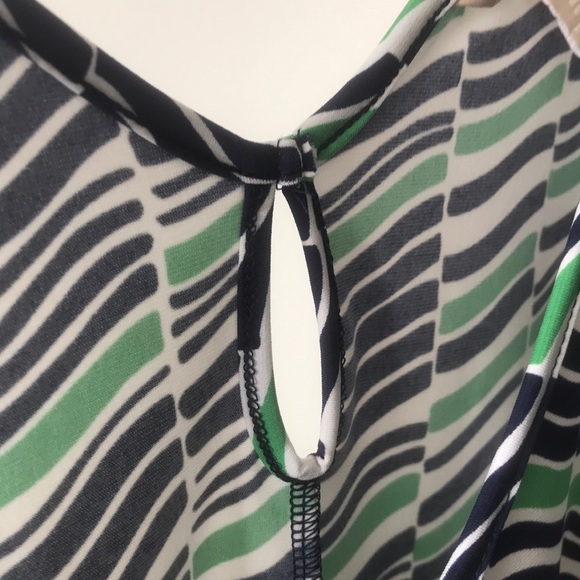 Banana republic Sleeveless shirt - Picture 4 of 6